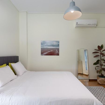 Homely Apt In Neapoli, Exarcheia أثينا المظهر الخارجي الصورة