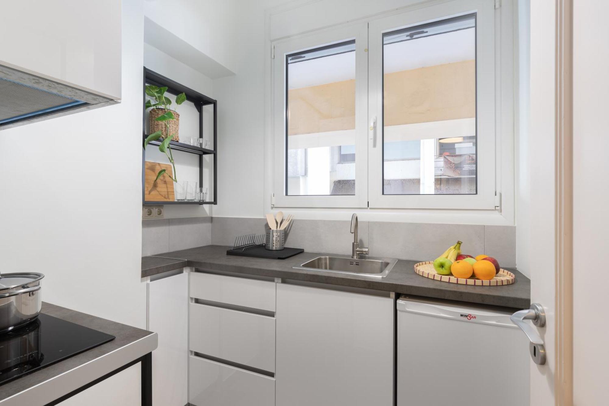 Homely Apt In Neapoli, Exarcheia أثينا المظهر الخارجي الصورة