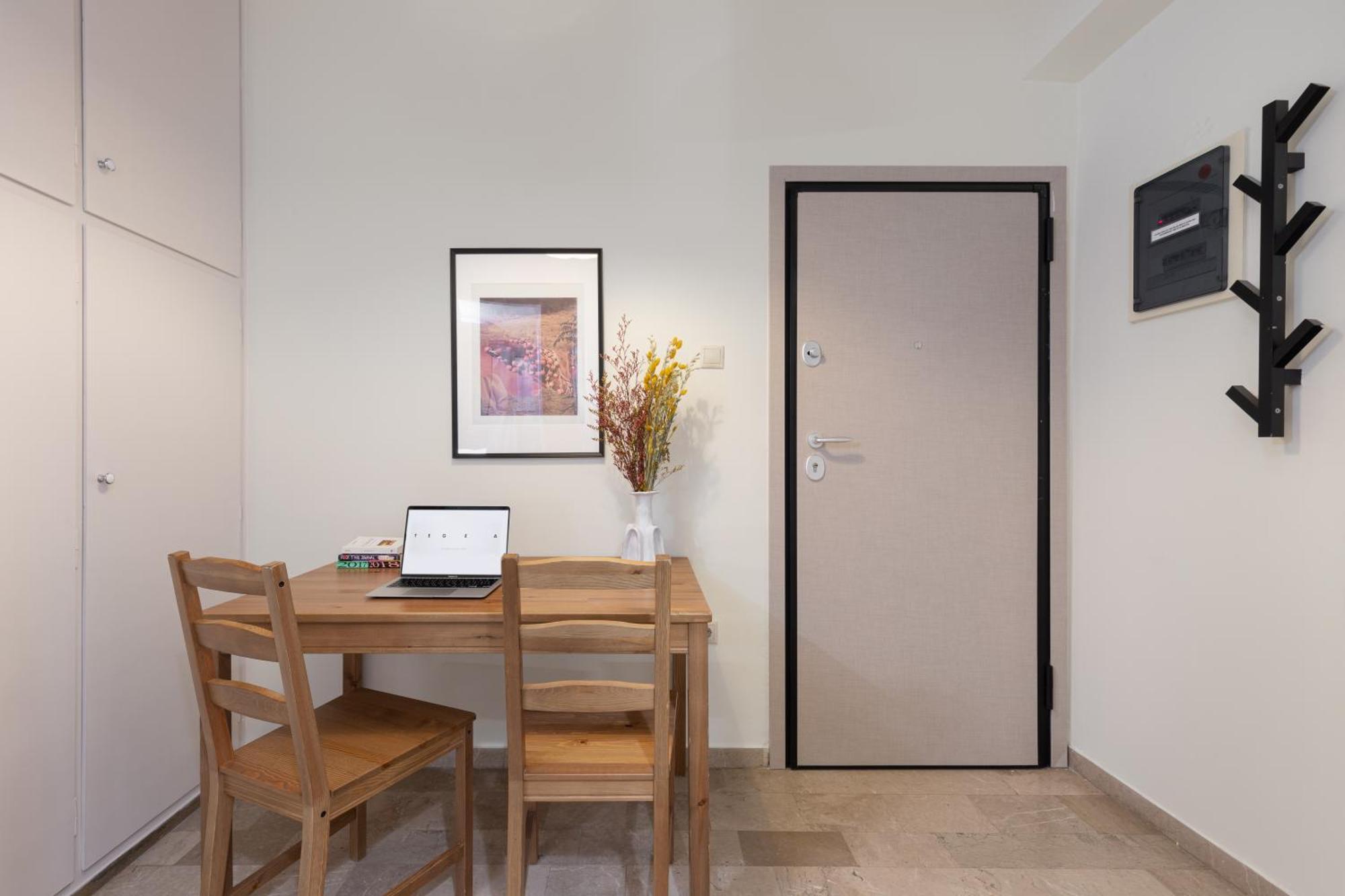 Homely Apt In Neapoli, Exarcheia أثينا المظهر الخارجي الصورة
