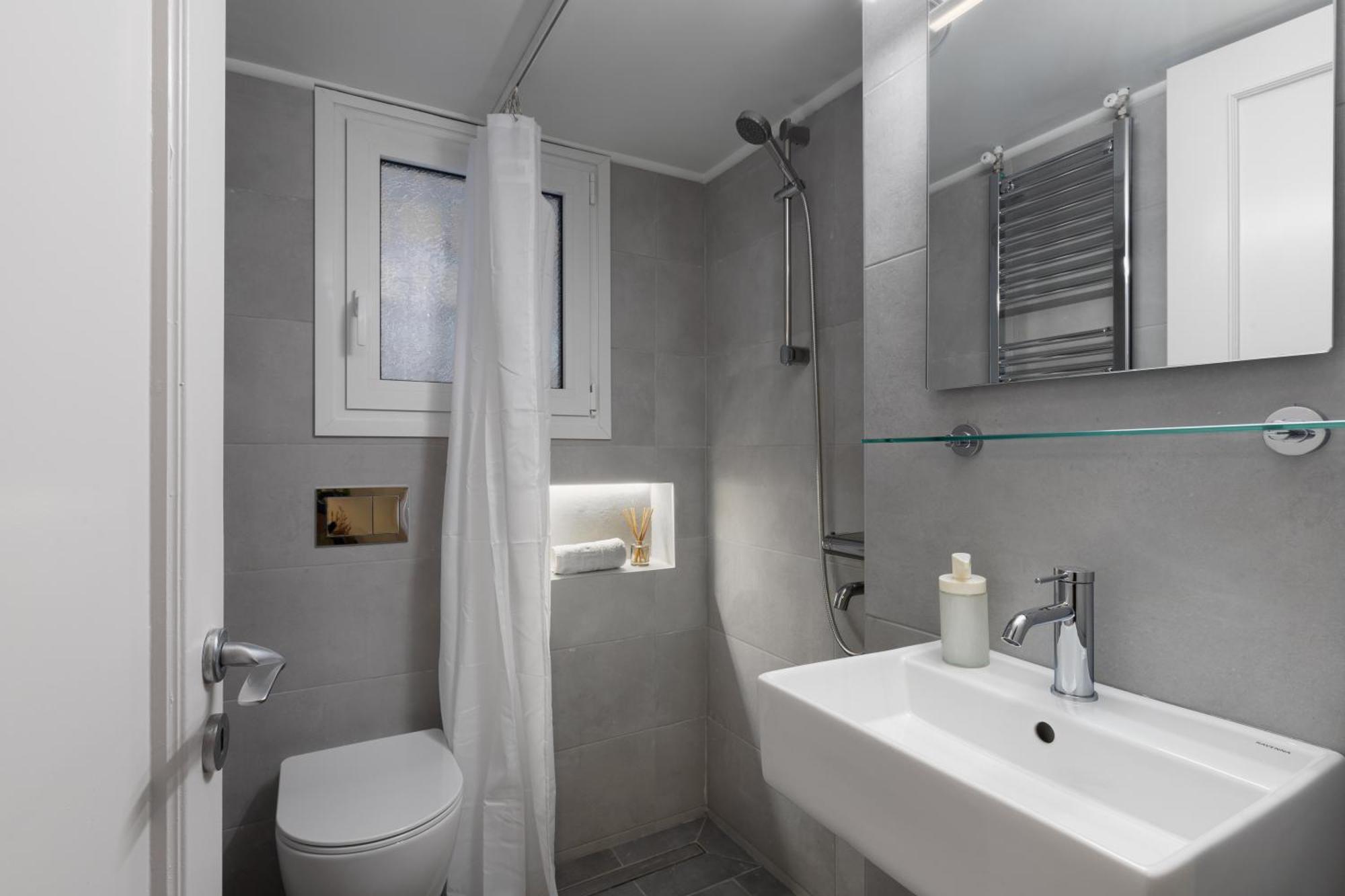 Homely Apt In Neapoli, Exarcheia أثينا المظهر الخارجي الصورة
